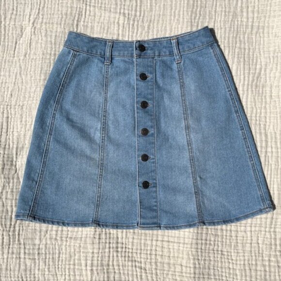 Denim A-Line Button Front Skirt  28" waist  WM 0/Jr 7/Girls14 - Picture 1 of 4